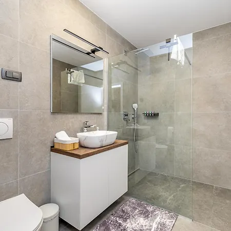 Kuca Za Odmor Tara & Lana Ii *