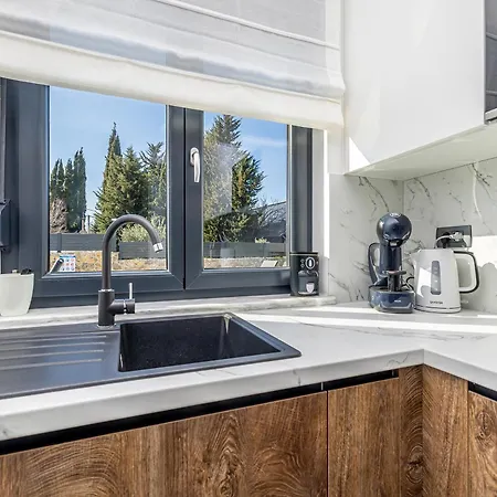 Kuca Za Odmor Tara & Lana Ii * Kornic